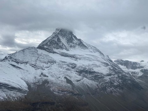 Deux hommes perdent la vie sur la face nord du Cervin