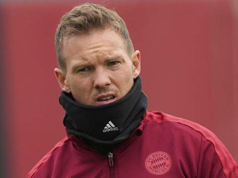 L'entraîneur du Bayern, Julian Nagelsmann, positif au Covid-19