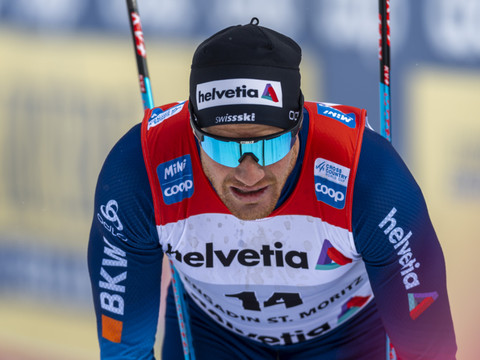 Dario Cologna souffre d'un genou