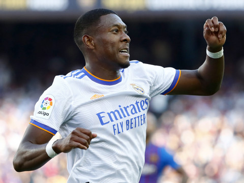 Espagne: le Real Madrid s'impose à Barcelone
