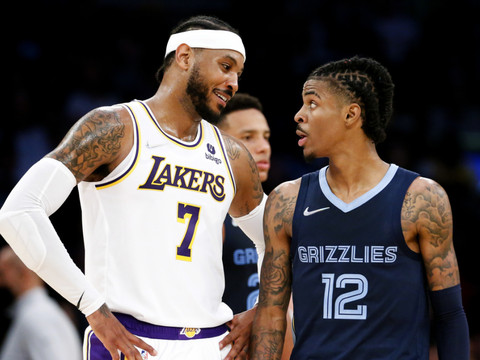 Les Lakers gagnent enfin