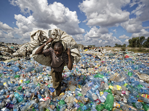 Plastique: Nestlé 4e plus gros pollueur au monde, selon un rapport