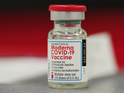 Rappel recommandé du vaccin Moderna pour les plus de 18 ans