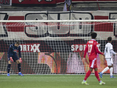Le Servette FC touche le fond