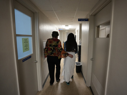 La loi anti-avortement du Texas sur le gril de la Cour suprême
