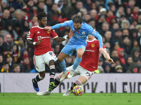 Derby de Manchester: City surclasse United à Old Trafford