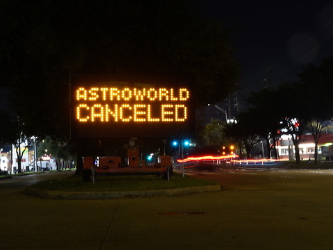 Un mouvement de foule fait huit morts lors d'un festival au Texas