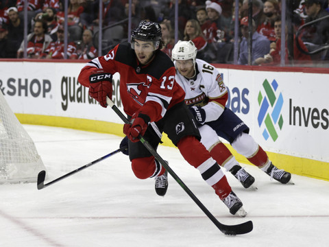Hischier et Siegenthaler brillent face aux Panthers
