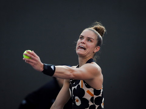Sakkari affrontera Kontaveit pour une place en finale