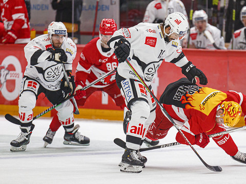 Fribourg retrouve son fauteuil de leader, Genève la victoire