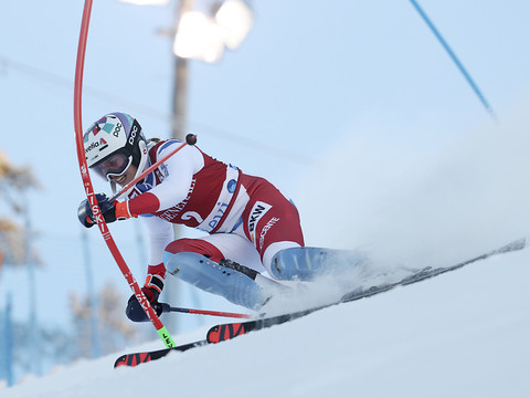 1re manche: Vlhova en tête, Gisin 3e