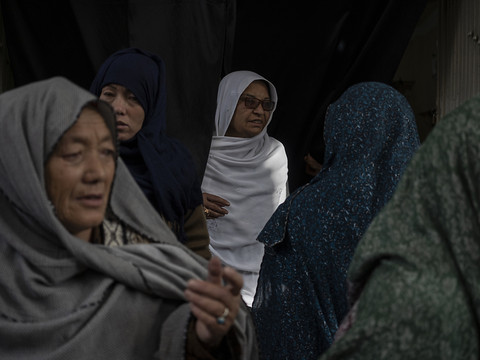 Afghanistan: les talibans demandent de ne plus diffuser de séries avec des femmes