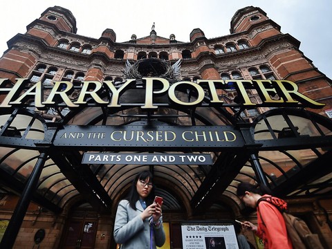 Menaces de mort contre J.K. Rowling, accusée de transphobie