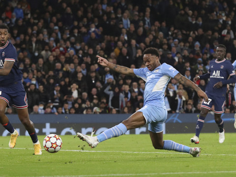 Manchester City donne la leçon au PSG