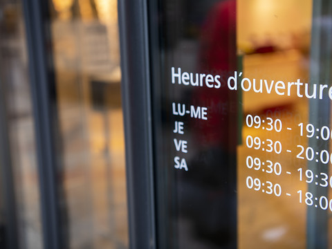 La réforme des horaires d'ouverture des magasins est refusée