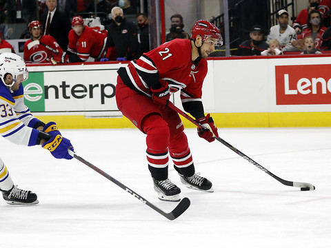 Les Canes renouent avec la victoire