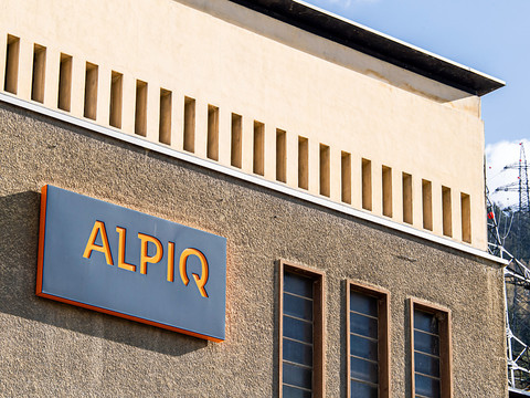 Alpiq corrige à la baisse ses résultats au premier semestre