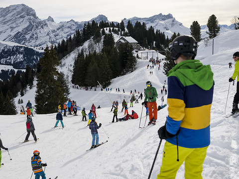 Sports d'hiver: le coût des vacances a évolué très différemment