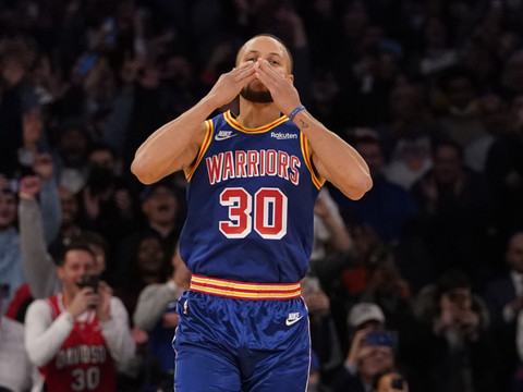 Stephen Curry dans l'histoire