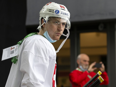 Janis Moser défait pour son baptême du feu