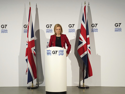 La cheffe de la diplomatie Liz Truss reprend le dossier post-Brexit