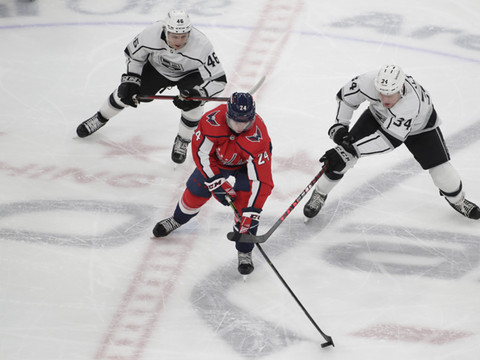 Nouveaux reports en NHL, les JO s'éloignent de plus en plus