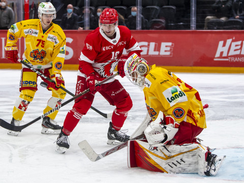 Fribourg souffre contre Lugano mais gagne au finish