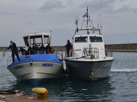 Naufrage de deux bateaux de migrants en Grèce: au moins 27 morts