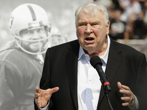 Mort de l'ancien entraîneur et commentateur John Madden