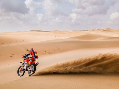 Le Dakar s'enracine dans le désert saoudien