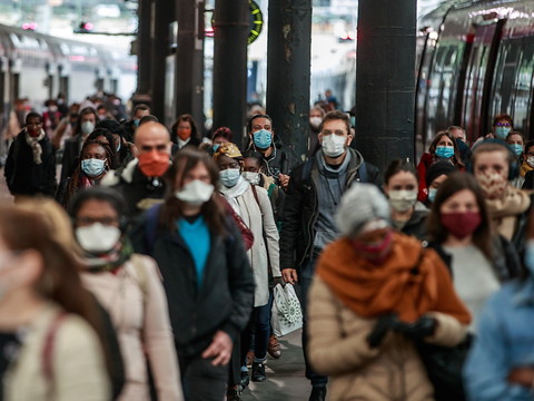 Le masque obligatoire à partir de six ans dans les transports