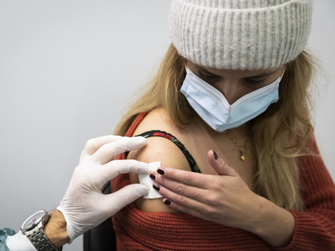 Un vaccin prévu sous forme de patch va être testé à Unisanté