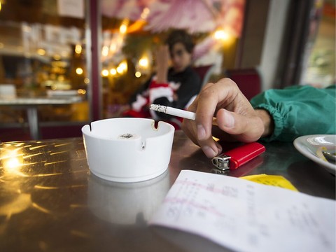 Les jeunes ne doivent pas être incités à fumer