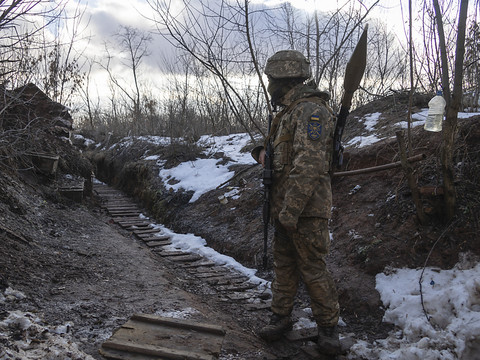 Ukraine: Moscou exclut toute 
