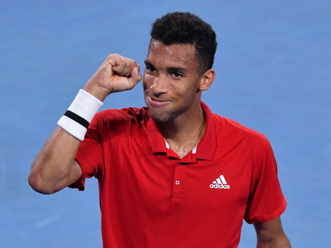 Le Canada remporte le titre face à l'Espagne