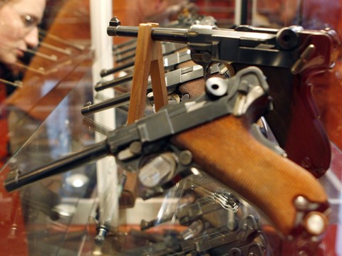 42 mois requis contre un ancien policier accusé de trafic d'armes