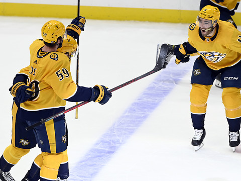Trois assists pour Roman Josi