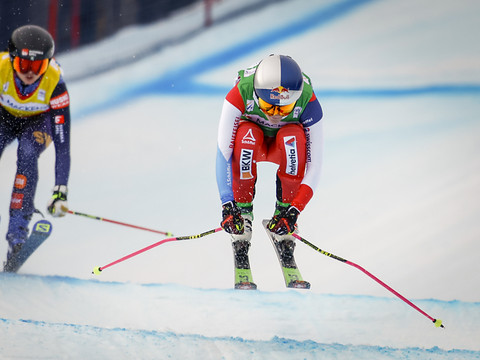 Fanny Smith chute à Nakiksa