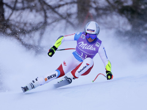Corinne Suter 2e du super-G de Zauchensee, à 0''04 de Brignone