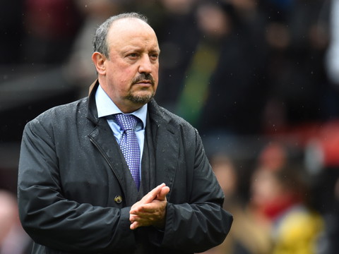 L'entraîneur d'Everton Rafael Benitez limogé (club)