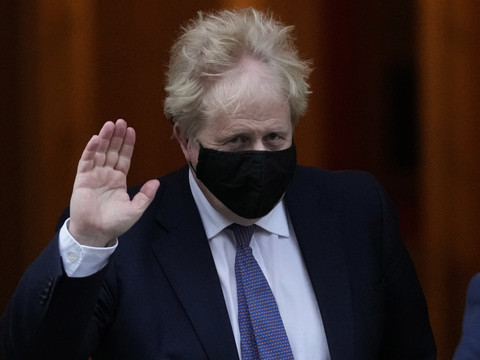 Johnson dément avoir menti à propos d'une fête en plein confinement