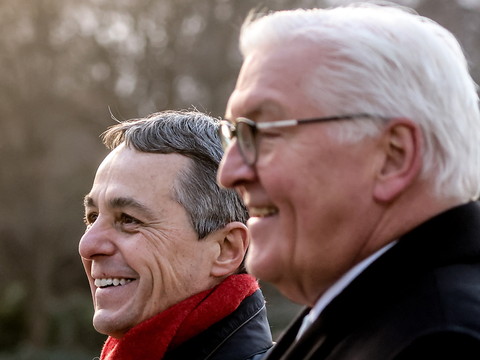Cassis rencontre Steinmeier lors de sa visite à Berlin