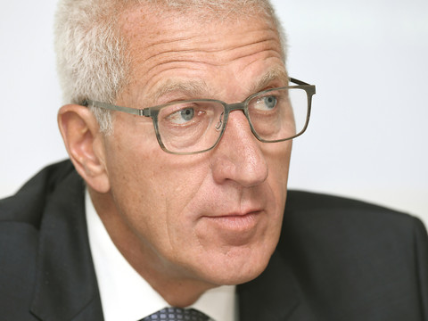 Début mardi du procès de l'ancien patron de la banque Raiffeisen