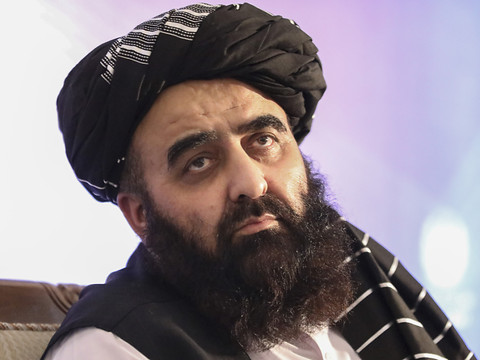 Talibans et société civile afghane prennent langue à Oslo
