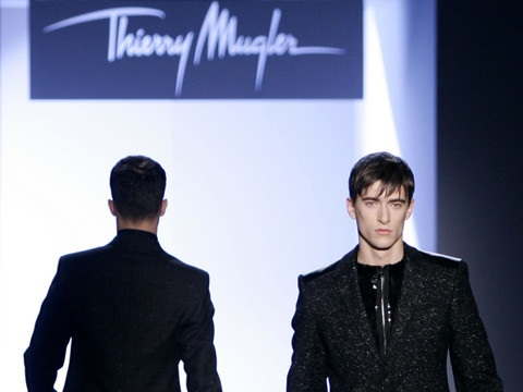 Le grand couturier Thierry Mugler meurt à 73 ans