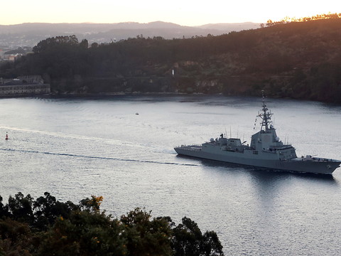 Ukraine: l'Otan envoie avions et bateaux pour renforcer la défense en Europe de l'Est