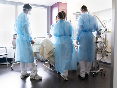 La Suisse compte 43'199 nouveaux cas de coronavirus en 24 heures