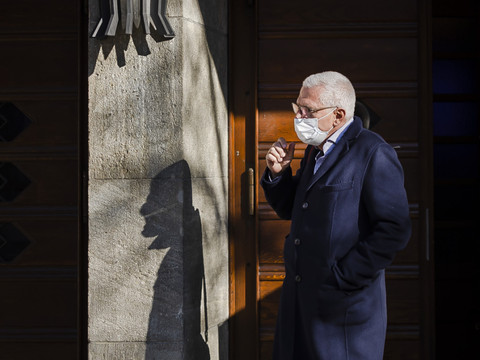 Procès de l'ex-patron de Raiffeisen: indélicatesses dénoncées