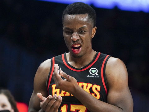 Un 5e succès consécutif pour les Hawks