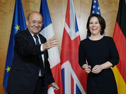 L'Ukraine appelle les Occidentaux à être 